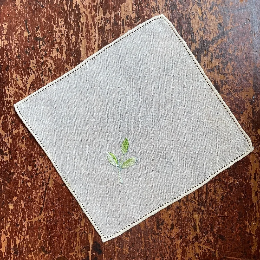 vintage linen napkins - Picture 8 of 12